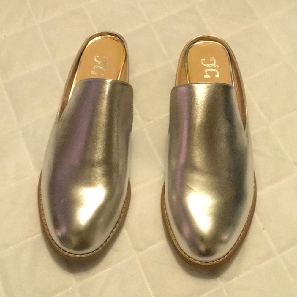 Journee Collection Women Charly Faux Leather Mules